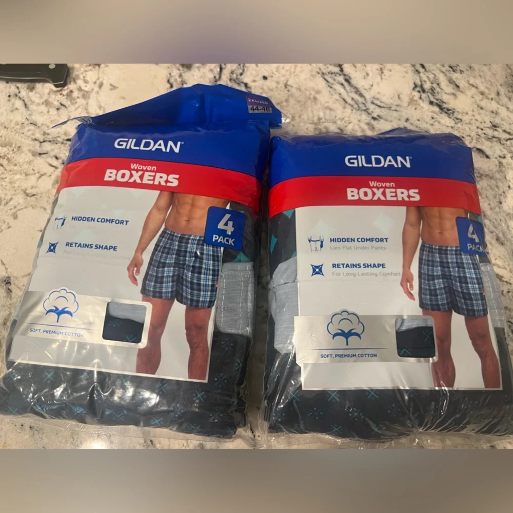 2 new packs of Gildan boxers